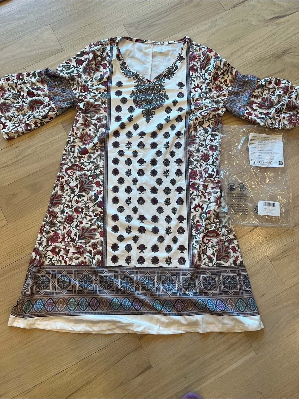Women's Floral Border V-Neck Casual Dress in White and Burgundy